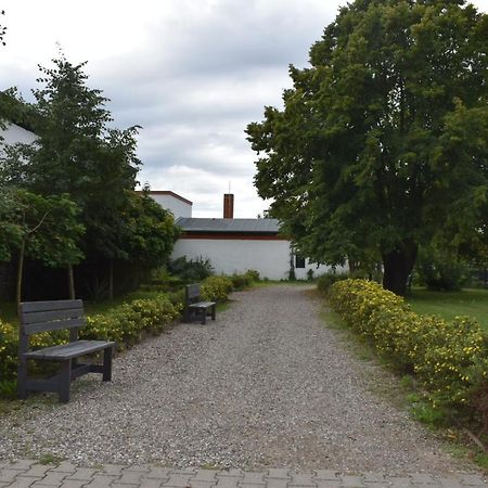 Radlerzimmer Neu Gaarz Fuer 2 Personen Exterior photo